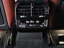 BMW iX xDrive50 M Sport High Executive 112 kWh SOH 96,2% | Full Option | Pano | Chrystal Buttons | Soft Close | Harman Kardon | Laser Lights | Achteras sturing | Massage stoelen | 4-Zone Climate Control | Carplay | Head-up