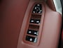 BMW iX xDrive50 M Sport High Executive 112 kWh SOH 96,2% | Full Option | Pano | Chrystal Buttons | Soft Close | Harman Kardon | Laser Lights | Achteras sturing | Massage stoelen | 4-Zone Climate Control | Carplay | Head-up