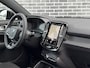 Volvo EC40 Single Motor Extended Range Ultra Europa Editon | 82 kWh | Panoramadak | Keyless | Harman Kardon Audio | Elektrische Achterklep | 360 camera | Stoel-/Stuurverwarming | Adaptieve Cruise | Getint Glas | Luxe Bekleding |