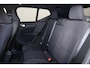 Volvo EX40 Extended Range Ultra Black Ed. 82 kWh - Panorama/schuifdak - IntelliSafe Assist & Surround - 360º Camera - Harman/Kardon audio - Verwarmde voorstoelen, stuur & achterbank - Parkeersensoren voor & achter - Elektr. bedienb. voorstoelen met geheugen links - Draadloze tel. lader - Warmtepomp - Extra getint glas - Inklapbare trekhaak - 20' LMV