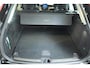 Volvo XC60 T6 Plug-in hybrid AWD Plus Dark | Head-Up display | Semi-Electrische Wegklapbare trekhaak | 360° Parkeercamera | Parkeersensoren voor + achter | Google infotainment | Parkeerverwarming | Panoramadak |