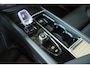 Volvo XC60 T6 Plug-in hybrid AWD Plus Dark | Head-Up display | Semi-Electrische Wegklapbare trekhaak | 360° Parkeercamera | Parkeersensoren voor + achter | Google infotainment | Parkeerverwarming | Panoramadak |