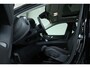 Volvo XC60 T6 Plug-in hybrid AWD Plus Dark | Head-Up display | Semi-Electrische Wegklapbare trekhaak | 360° Parkeercamera | Parkeersensoren voor + achter | Google infotainment | Parkeerverwarming | Panoramadak |