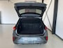Volkswagen T-Roc Volkswagen T-Roc 1.5 TSI R-Line Edition|Achteruitrijcamera|ACC|Stoel en Stuurverwarming