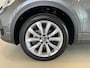 Volkswagen T-Roc Volkswagen T-Roc 1.5 TSI R-Line Edition|Achteruitrijcamera|ACC|Stoel en Stuurverwarming