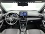 Toyota Yaris Cross 1.5 Hybrid 115 Dynamic Comfort Pack | BTW voertuig | Dodehoek detectie | Stuur+stoelverwarming | Parkeersensoren voor+achter | Draadloze telefoonlader | Apple CarPlay/Android Auto | Cruise Control Adaptive |