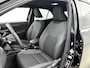 Toyota Yaris Cross 1.5 Hybrid 115 Dynamic Comfort Pack | BTW voertuig | Dodehoek detectie | Stuur+stoelverwarming | Parkeersensoren voor+achter | Draadloze telefoonlader | Apple CarPlay/Android Auto | Cruise Control Adaptive |