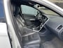 Volvo XC60 2.5 awd uniek 5 cilinder inscription camera voor + achter adaptive cruise control stoelverwarming voor