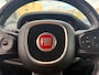 Fiat 500L Living 1.4 T-Jet Lounge met parkeersensoren en navigatie en bluetooth telefoon / media en cruise controle en airco