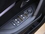 Peugeot 2008 SUV Allure Hybrid 145 pk Automaat | VOORRAAD KORTING | Tot 8 jaar garantie! | Voyageur Pack | Drive Assist Plus Pack | Vision Pack | Navigation Pack