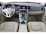 Volvo V60 Cross Country T5 POLAR+ LUXURY -PANO.DAK|POWER-SEATS|ADAP.XENON|CAMERA|STANDKACHEL|PDC|KINDERZITJES|SENSUS-CONNECT|STOEL/STUURVERW.|TREKHAAK|18"