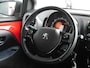 Peugeot 108 1.0 e-VTi Allure | Apple carplay | Achteruitrijcamera | Dab | Mistlampen | Zwart dak | Extra getint glas | Climate control | 5 deurs | Stuurwielbediening