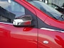 Peugeot 108 1.0 e-VTi Allure | Apple carplay | Achteruitrijcamera | Dab | Mistlampen | Zwart dak | Extra getint glas | Climate control | 5 deurs | Stuurwielbediening