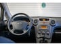 Kia Carens 2.0 CVVT X-tra