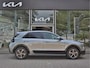 Kia Niro Hybrid 1.6 GDi DynamicPlusLine | Adaptieve Cruise Control | Camera | Stoelverwarming | Leder | Trekhaak | Tot 10jr. Kia-Garantie |