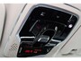 Lynk & Co 01 1.5 - Panorama/schuifdak - Adaptieve Cruise control met stuurovername - Infinity Audio by Harman/Kardon - BLIS - Stoelverwarming voor - Adaptieve LED koplampen - Geïntegreerde dashcam voor - Elektr. bedienb. achterklep - Draadloze Apple Carplay & Android Auto - Keyless Entry & drive - 20' LMV