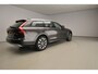 Volvo V90 Cross Country 2.0 B5 AWD Pro | Trekhaak | Schuifdak | Stoelverwarming v+a | LED | HUD