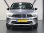 Opel Crossland 110PK Elegance | 1ste eigenaar | Camera | AppleCarplay/AndroidAuto | Navigatie | LED lampen | LEER/Stof | Climate Control | Cruise Control | Isofix | Privacy Glass | Parkeersensoren | Two-Tone |