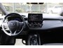 Toyota Corolla Touring Sports 1.8 Hybrid First Edition Plus | Rijklaar | HUD | Apple/Android | Stoel/Stuur-verw. | Adap. Cruise | DAB+ | Clima | Elek. achterklep