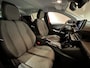 Peugeot 208 1.2 Hybrid 110 e-DCS6 Allure | Automaat | 360 Camera | Cruise Control Adaptief met Stop&Go | Dode Hoek Detectie | Apple Carplay/Android Auto
