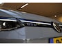 Volkswagen Golf 1.4/245pk eHybrid GTE|2020|Panoramadak|Trekhaak|18"LMV|PDC+Assist+Camera|Blindspot|Head-up|Stuur-en Stoelverwarming|Matrix-LED