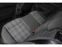 Volkswagen Golf 1.4/245pk eHybrid GTE|2020|Panoramadak|Trekhaak|18"LMV|PDC+Assist+Camera|Blindspot|Head-up|Stuur-en Stoelverwarming|Matrix-LED