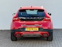 Volvo V40 Cross Country 1.6 T4 Kinetic Clima Navi 180PK City-Safe Lichtmetalen Velgen
