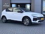 Hyundai Bayon 1.0 T-GDI Premium Automaat / Automaat / LED Verlichting / Stoel- & Stuurverwarming / Keyless / Climate Control / Adaptive Cruise Control / Navigatie / Achteruitrijcamera / Parkeersensoren Voor + Achter / Snel Leverbaar! /