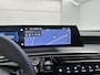 Peugeot e-5008 Long Range Allure 97 kWh | Tot 670 km Bereik WLTP | Snel Rijden!| Navigatie | Camera Voor + Achter | Adaptieve Cruise Control | Verwarmbare Voorstoelen |