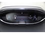 Peugeot E-3008 1.6-165pk e-THP Allure AUTOMAAT ! Trekgewicht 1.550kg ! Autm. airco dual, camera, digitaal dashboard, navigatie, telefoonvoorb., trekhaak, LM wielen, metallic lak, privacy glass, cruise cntrl, elektr. achterklep etc.