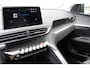 Peugeot E-3008 1.6-165pk e-THP Allure AUTOMAAT ! Trekgewicht 1.550kg ! Autm. airco dual, camera, digitaal dashboard, navigatie, telefoonvoorb., trekhaak, LM wielen, metallic lak, privacy glass, cruise cntrl, elektr. achterklep etc.