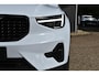 Volvo XC40 B4 Plus Dark | Trekhaak | Verwarmbare voorstoelen en stuurwiel | Keyless | Premium audio by Harman Kardon |