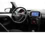 Toyota Aygo 1.0 VVT-i x-joy | Apple Carplay / Android Auto | Clima | Camera | 15 inch | Bluetooth | Privacy glas