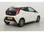 Toyota Aygo 1.0 VVT-i x-joy | Apple Carplay / Android Auto | Clima | Camera | 15 inch | Bluetooth | Privacy glas