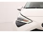 Toyota Aygo 1.0 VVT-i x-joy | Apple Carplay / Android Auto | Clima | Camera | 15 inch | Bluetooth | Privacy glas