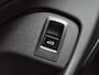 BMW 5-Serie 530e M Sport Edition / Fabrieksgarantie tot 06-2028 / NL'se auto / Trekhaak / 1800kg Trekgewicht / Harman/Kardon audio systeem / Comfort Pack & Travel Pack / Elektrische achterklep / Adaptief cruise control / Voorstoelen verwarmd & geventileerd / Achteruitrijcamera /