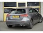Mercedes-Benz A-klasse 160 5drs Luxury Business Solution BJ2021 Lmv 17" | Led V+A | Pdc | Achteruitrijcamera | Navi | Virtual cockpit | Dashboard verlichting | Climate control | Cruise control | Lederen Sportstoelen | Verwarmde voorstoelen | Zwarte hemel | Getint glas