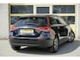 Mercedes-Benz A-klasse 180 5drs Business Solution BJ2022 Lmv 16" | Led V+A | Pdc | Achteruitrijcamera | Navi | Climate control | Cruise control | Sportstoelen | Verwarmde voorstoelen | Zwarte hemel | Getint glas