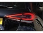 Mercedes-Benz A-klasse 180 5drs Business Solution BJ2022 Lmv 16" | Led V+A | Pdc | Achteruitrijcamera | Navi | Climate control | Cruise control | Sportstoelen | Verwarmde voorstoelen | Zwarte hemel | Getint glas