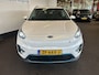 Kia Niro EV e-Niro ExecutiveLine 64 kWh Vol Elektrisch | Adaptieve cruise control | Afneembare trekhaak | Memory seats | Lederen bekleding | Stoelverwarming v+a | Stoelverkoeling | Keyless | Lane assist | Dodehoeksdetectie | Achteruitrijcamera | JBL speakers | Parkeersensor