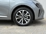 Renault Clio 1.6 E-Tech Full Hybrid 145 techno / Fabrieksgarantie t/m 09-2027 / Achteruitrijcamera / Apple Carplay/Android Auto / Navigatie / All-Season Banden / Stoel-/Stuurverwarming /