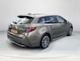 Toyota Corolla Touring Sports 1.8 Hybrid First Edition **ADAPTIEF CRUISE CONTROL/ NAVIGATIE/ PARKEERCAMERA**