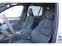 Volvo XC90 2.0 T8 Plug-in hybrid AWD Ultra Bright Exec. Ed. | Full option| Nieuw - Direct uit voorraad leverbaar| Gelaagd glas| Panorama dak| Vewarmbare voorstoelen met massagefunctie en ventilatie | Verwarmbare achterbank | Luchtvering | Bowers & Wilkins premium audio |  360" Camera |