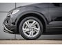Volkswagen T-Roc 1.0 TSI 110pk Life | Trekhaak Afneembare | Cruise Control Adaptief | Lichtmetalen Velgen 17''