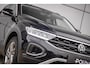 Volkswagen T-Roc 1.0 TSI 110pk Life | Trekhaak Afneembare | Cruise Control Adaptief | Lichtmetalen Velgen 17''