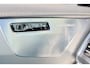 Volvo XC90 T8 Recharge AWD R-Design - Luchtvering - Panorama/schuifdak - IntelliSafe Assist & Surround - 360º Camera - Bowers & Wilkins audio - Adaptieve LED koplampen - Verwarmde voorstoelen, stuur & achterbank - Parkeersensoren voor & achter - Elektr. bedienb. voorstoelen met geheugen - Head up display - Standkachel - Extra getint glas - Inklapbare trekhaak - 22' LMV