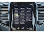 Volvo XC90 T8 Recharge AWD R-Design - Luchtvering - Panorama/schuifdak - IntelliSafe Assist & Surround - 360º Camera - Bowers & Wilkins audio - Adaptieve LED koplampen - Verwarmde voorstoelen, stuur & achterbank - Parkeersensoren voor & achter - Elektr. bedienb. voorstoelen met geheugen - Head up display - Standkachel - Extra getint glas - Inklapbare trekhaak - 22' LMV