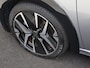 Peugeot 208 1.2 Hybrid 145 e-DCS6 GT | Navigatie | Carplay | Camera | Adapt. Cruise |