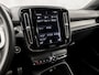 Volvo XC40 1.5 T5 Recharge R-Design 262Pk Automaat (APPLE CARPLAY, GROOT NAVI, LEDER/ALCANTARA, CAMERA, SPORTSTOELEN, ELEK ACHTERKLEP, TREKHAAK, NIEUWSTAAT)