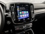 Volvo XC40 1.5 T5 Recharge R-Design 262Pk Automaat (APPLE CARPLAY, GROOT NAVI, LEDER/ALCANTARA, CAMERA, SPORTSTOELEN, ELEK ACHTERKLEP, TREKHAAK, NIEUWSTAAT)